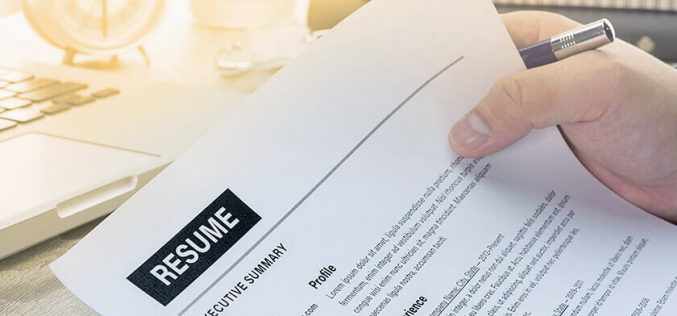 What Are The Things A Person Must Mention In A Resume?