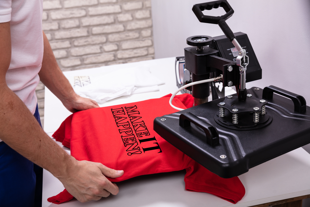 Top Things to Consider When Choosing the T-shirt Printing Services
